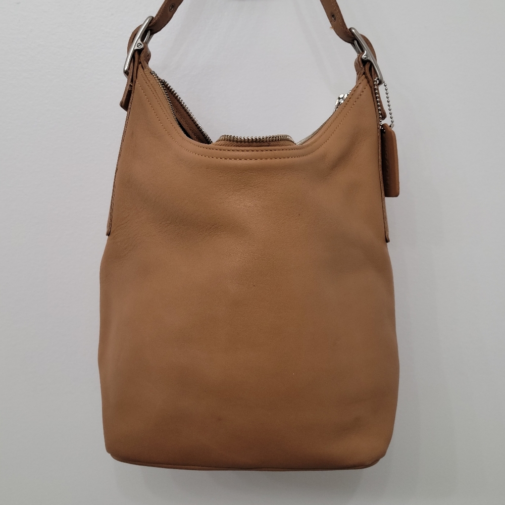 Tan Leather Shoulder Coach bag